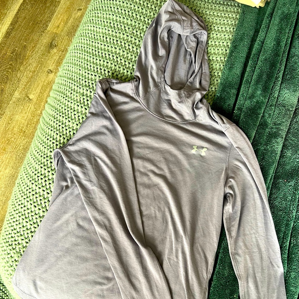 Under Armour Running hoodie Size M
